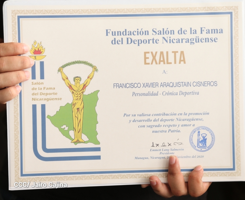 homenaje-postumo-araquistain